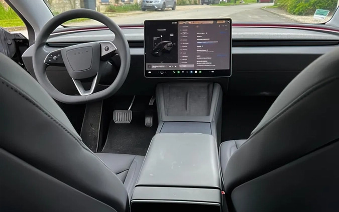Tesla Model 3 cena 200790 przebieg: 1, rok produkcji 2024 z Czarne małe 79